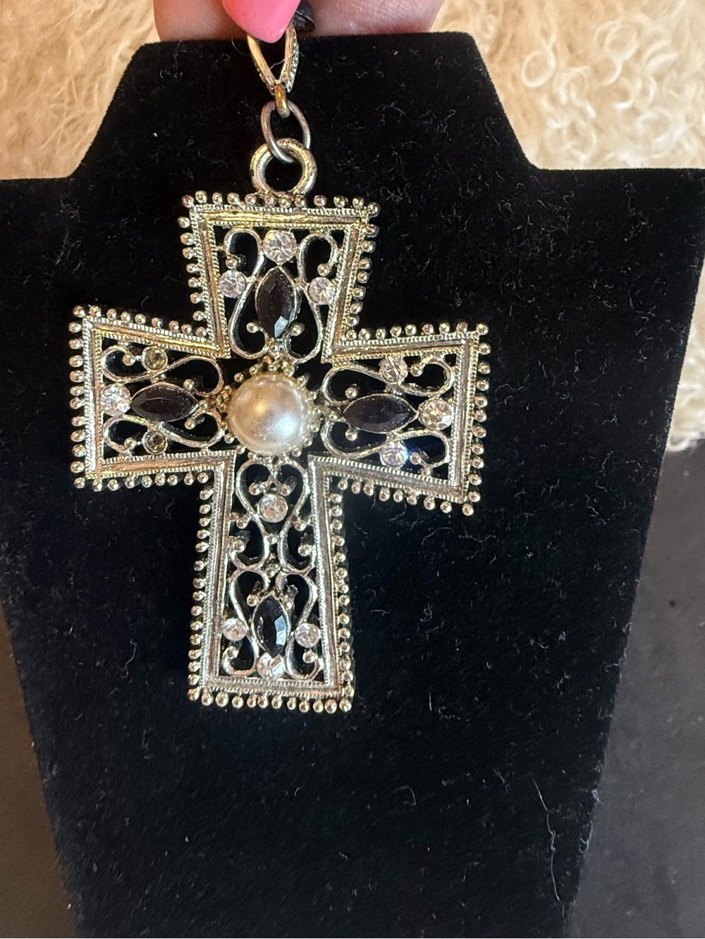 Source Unknown Silver-Tone Filigree Cross Pendant with Pearl Accent